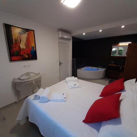 آجد Villa Rasoa Chambre Love المظهر الخارجي الصورة