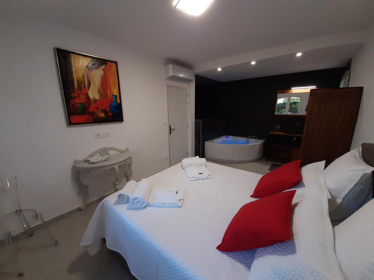 آجد Villa Rasoa Chambre Love المظهر الخارجي الصورة